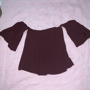 Off shoulder shirt